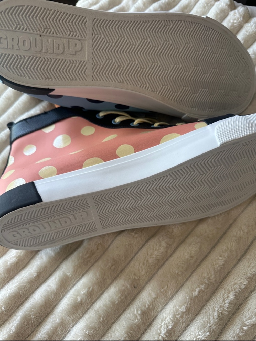 Limited Edition Rare Bluey Sneakers - Picture 5 of 7